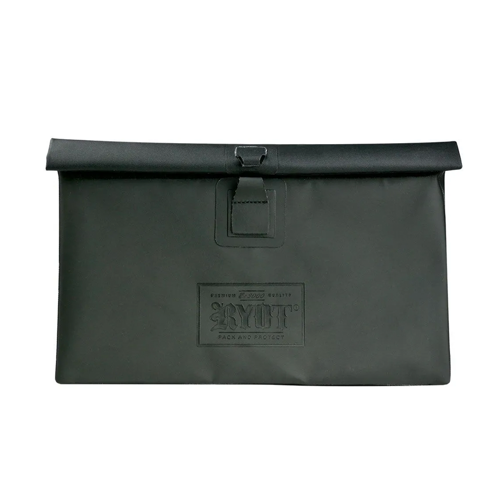RYOT FLAT PACK WITH REMOVABLE SMELLSAFE CARBON LINER IN BLACK